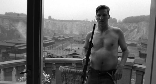 schindler's_list_frame_1738853277.1556091.jpg