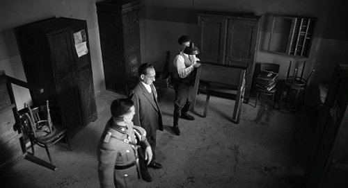 schindler's_list_frame_1738853278.871595.jpg