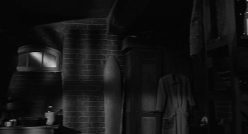 schindler's_list_frame_1738853287.724228.jpg
