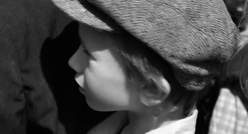 schindler's_list_frame_1738853292.1836457.jpg