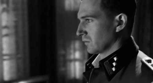 schindler's_list_frame_1738853298.4975593.jpg