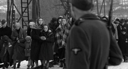 schindler's_list_frame_1738853303.9426675.jpg