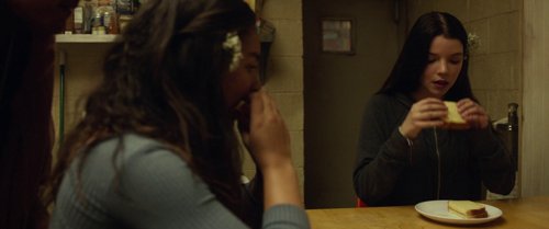 split_frame_1749598065.087064.jpg