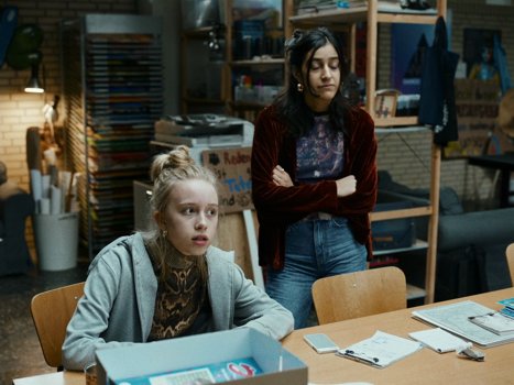 the_teachers'_lounge_frames_frame_235.jpg